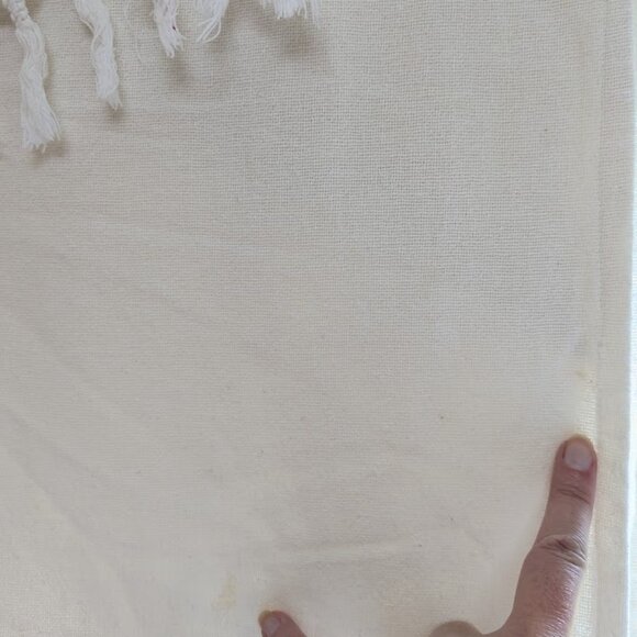 Anthropologie Knotted Macrame Overlay Shower Curtain Ivory Cotton Boho Fringe - Picture 10 of 12